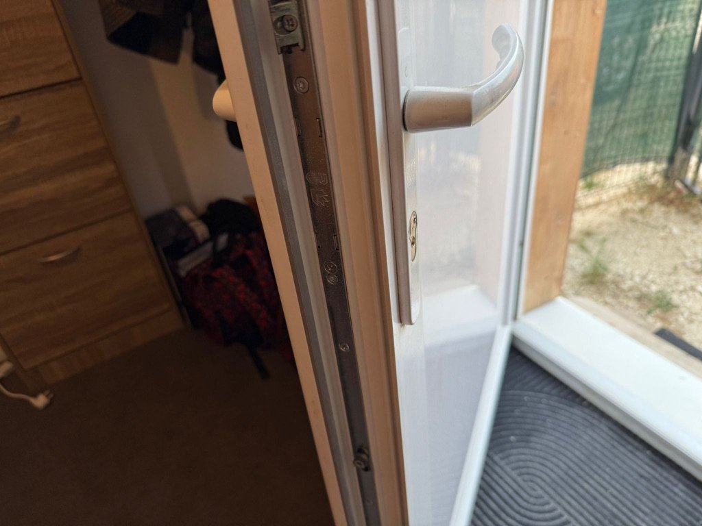 Ouverture de porte à Bernis